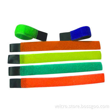 Colored reusable Velcro cable tie with woven label easy to pull